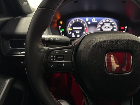 Used 2024 Honda Civic Type R image 33