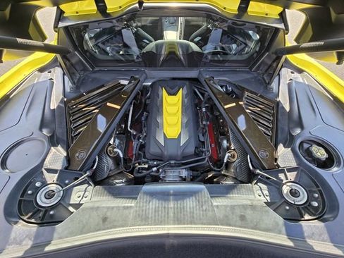 Certified 2020 Chevrolet Corvette Stingray Premium Cpe w/ 3LT Preferred Equipment Group image 14
