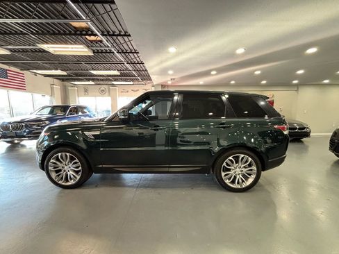 Used 2017 Land Rover Range Rover Sport HSE image 4