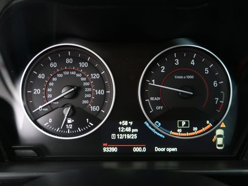 Used 2015 BMW M235i Coupe image 26