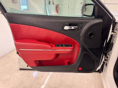 Used 2013 Dodge Charger R/T RWD image 11