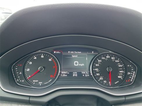 Used 2020 Audi Q5 2.0T Premium w/ Convenience Package image 24