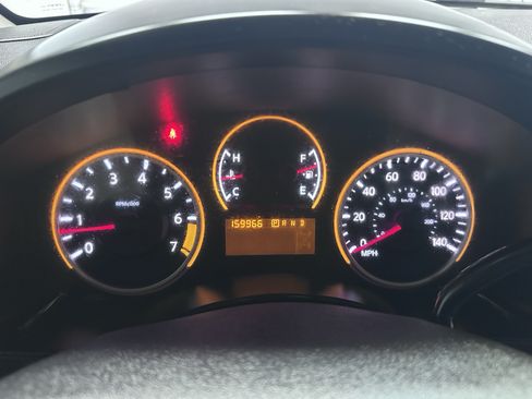 Used 2014 Nissan Titan S w/ S Popular Equipment Package RWD image 35