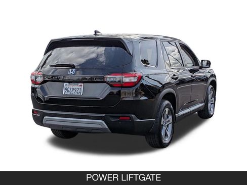 Used 2023 Honda Pilot EX-L image 7