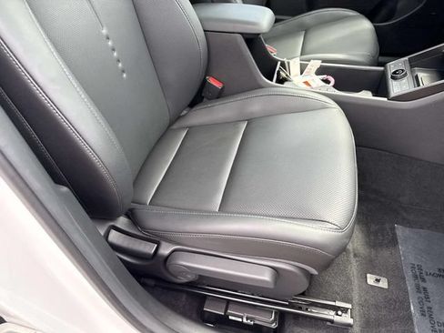 Used 2024 Hyundai Kona Limited AWD/4WD image 10