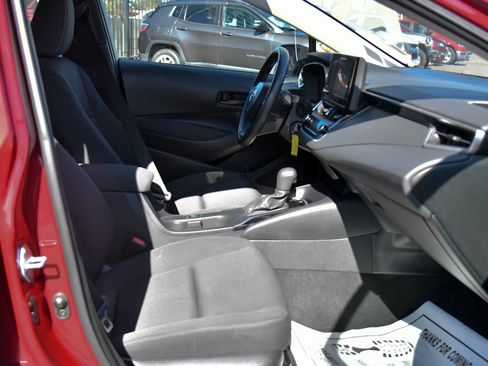 Used 2024 Toyota Corolla LE image 42