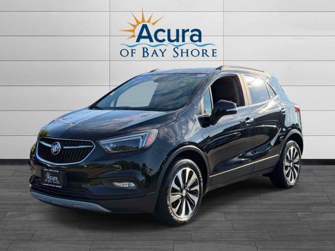Used 2017 Buick Encore Essence AWD/4WD image 1