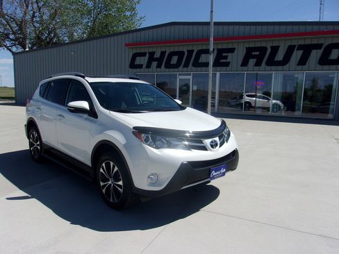Used 2015 Toyota RAV4 Limited AWD/4WD image 1