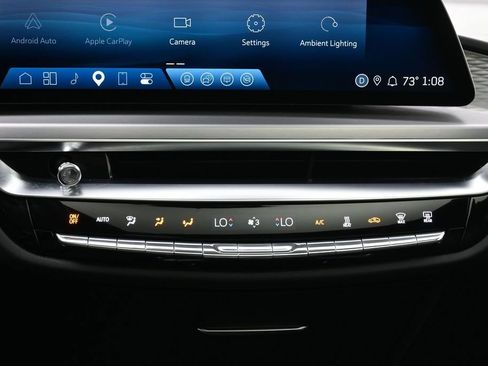 Used 2026 Cadillac Lyriq Signature Sport AWD/4WD image 19