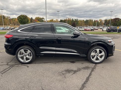 New 2025 Audi Q5 Premium Plus image 8