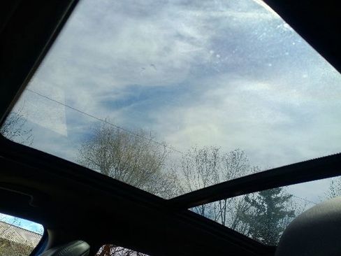 Used 2024 Jeep Compass Limited w/ Sun and Sound Group AWD/4WD image 33