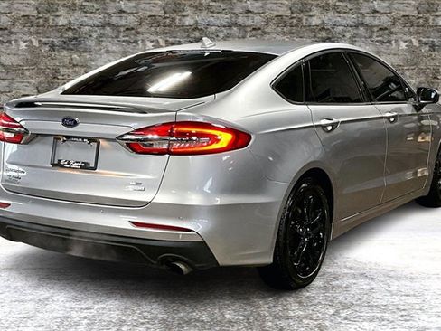 Used 2020 Ford Fusion SE w/ Equipment Group 151A image 6