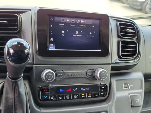 Used 2025 RAM ProMaster 2500 w/ U-Haul Equipment Group FWD image 20