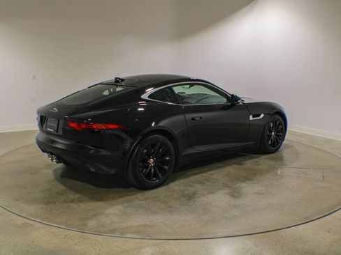 Used 2017 Jaguar F-TYPE Coupe RWD image 6