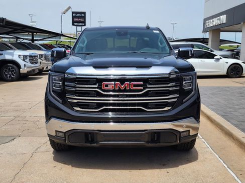 New 2026 GMC Sierra 1500 SLT w/ SLT Premium Plus Package AWD/4WD image 9