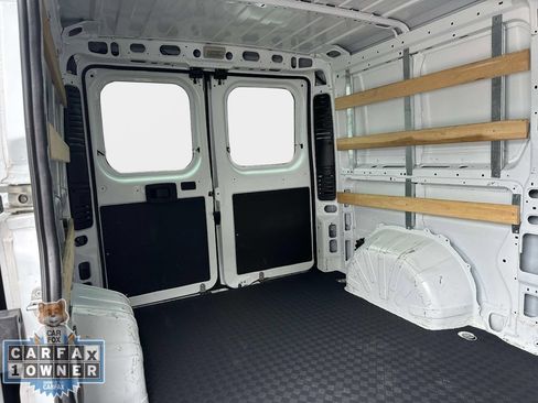 Used 2025 RAM ProMaster 2500 w/ U-Haul Equipment Group FWD image 14