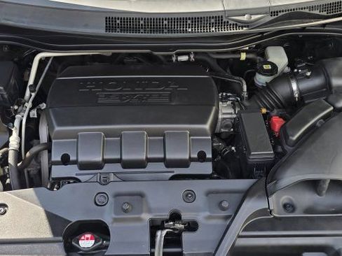 Used 2016 Honda Odyssey SE image 36