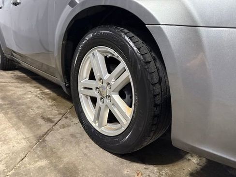 Used 2012 Dodge Avenger SXT FWD image 15
