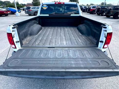 Used 2018 RAM 1500 Big Horn RWD image 13