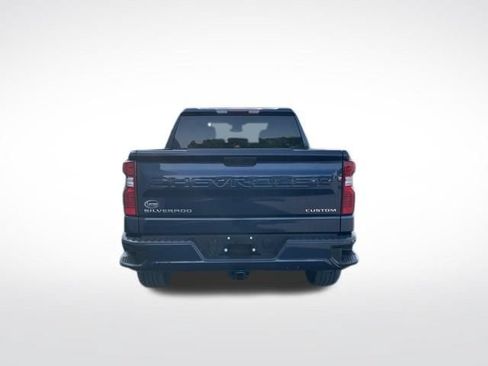 Used 2023 Chevrolet Silverado 1500 Custom AWD/4WD image 14