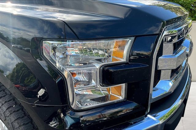 Used 2017 Ford F150 XLT AWD/4WD image 28