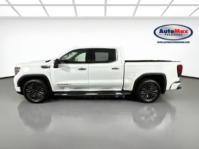 Used 2023 GMC Sierra 1500 Denali w/ Technology Package AWD/4WD image 9
