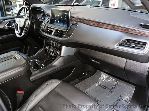 Used 2022 Chevrolet Suburban LT AWD/4WD image 28