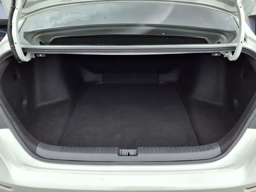 Used 2024 Honda Accord EX image 27