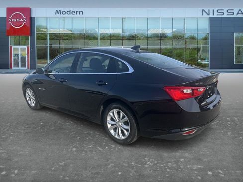 Used 2025 Chevrolet Malibu LT FWD image 8