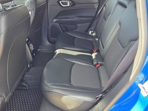 New 2026 Jeep Compass Latitude image 10