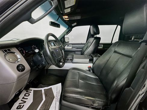 Used 2017 Ford Expedition EL XLT w/ Equipment Group 201A image 19