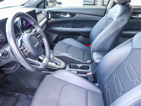 Used 2024 Kia Forte GT-Line w/ GT-Line Premium Package FWD image 20