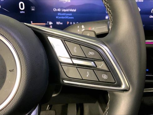 Used 2025 Buick Envision Preferred image 22