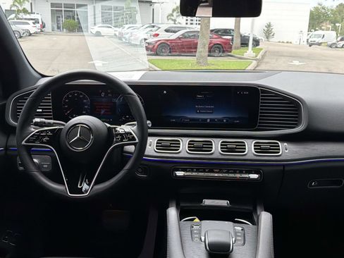 Certified 2025 Mercedes-Benz GLE 450e 4MATIC image 13