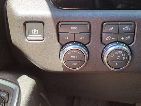 Used 2026 GMC Sierra 1500 Elevation w/ Elevation Premium Package AWD/4WD image 19