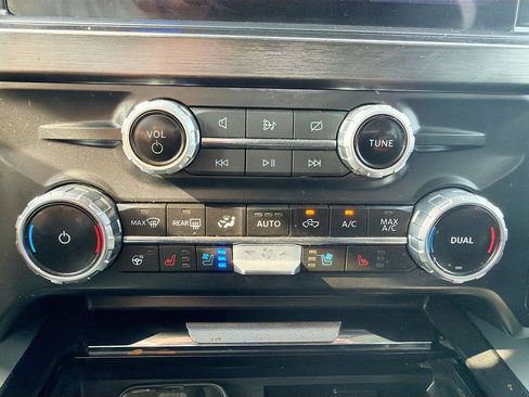 Certified 2024 Ford F250 Lariat w/ Lariat Ultimate Package AWD/4WD image 26