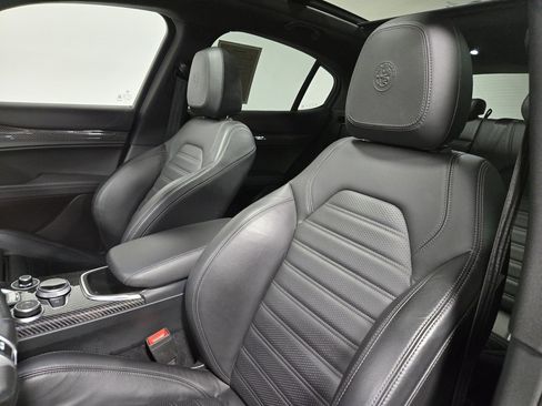 Used 2022 Alfa Romeo Stelvio Quadrifoglio w/ Active Assist Plus Package image 12