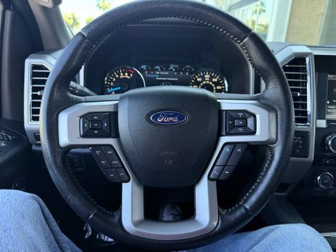 Used 2015 Ford F150 Lariat AWD/4WD image 26