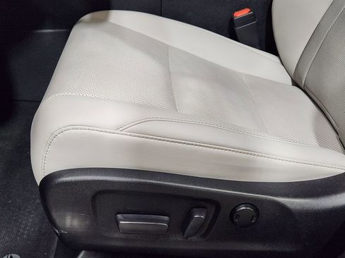 Used 2022 Lexus RX 350 FWD w/ Premium Package image 44