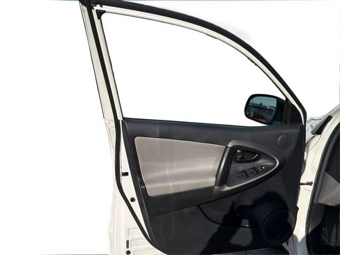 Used 2012 Toyota RAV4 Limited w/ Premium Plus Value Pkg FWD image 19