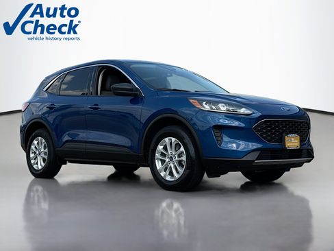 Used 2022 Ford Escape SE w/ Cold Weather Package AWD/4WD image 1