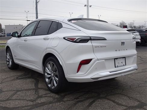 New 2026 Buick Envista Avenir image 3