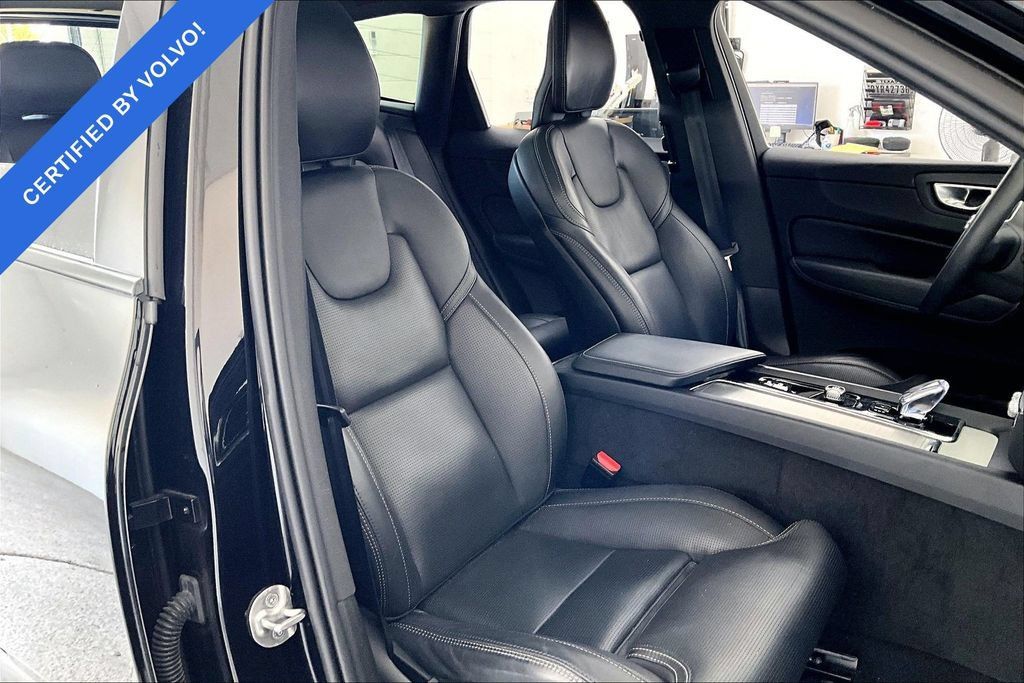 Used 2024 Volvo XC60 T8 Ultimate w/ Protection Package Premier AWD/4WD image 8