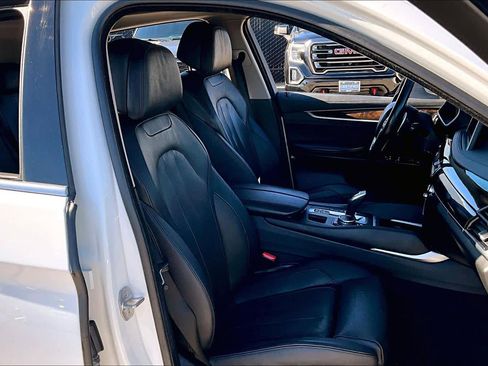 Used 2015 BMW X6 xDrive35i image 8