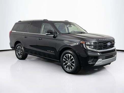 Used 2025 Ford Expedition Max Platinum AWD/4WD image 2