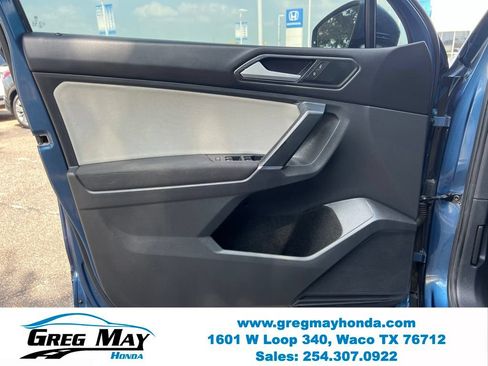 Used 2018 Volkswagen Tiguan S FWD image 23