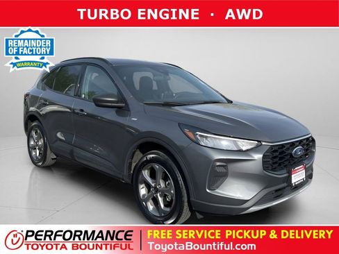 Used 2025 Ford Escape ST-Line image 1