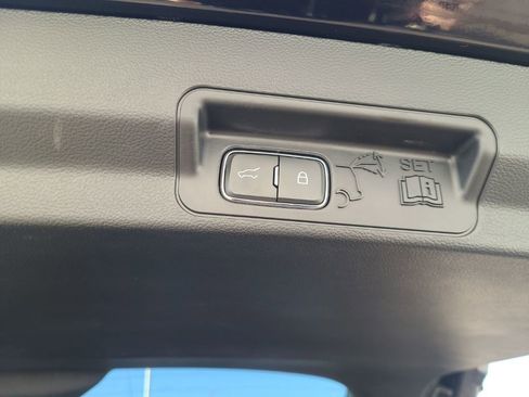 Used 2023 Ford Explorer XLT w/ Equipment Group 202A image 30