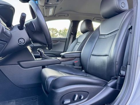 Used 2019 Cadillac XTS Luxury image 27