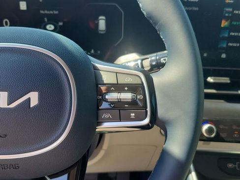 New 2026 Kia Carnival SX Prestige FWD image 18